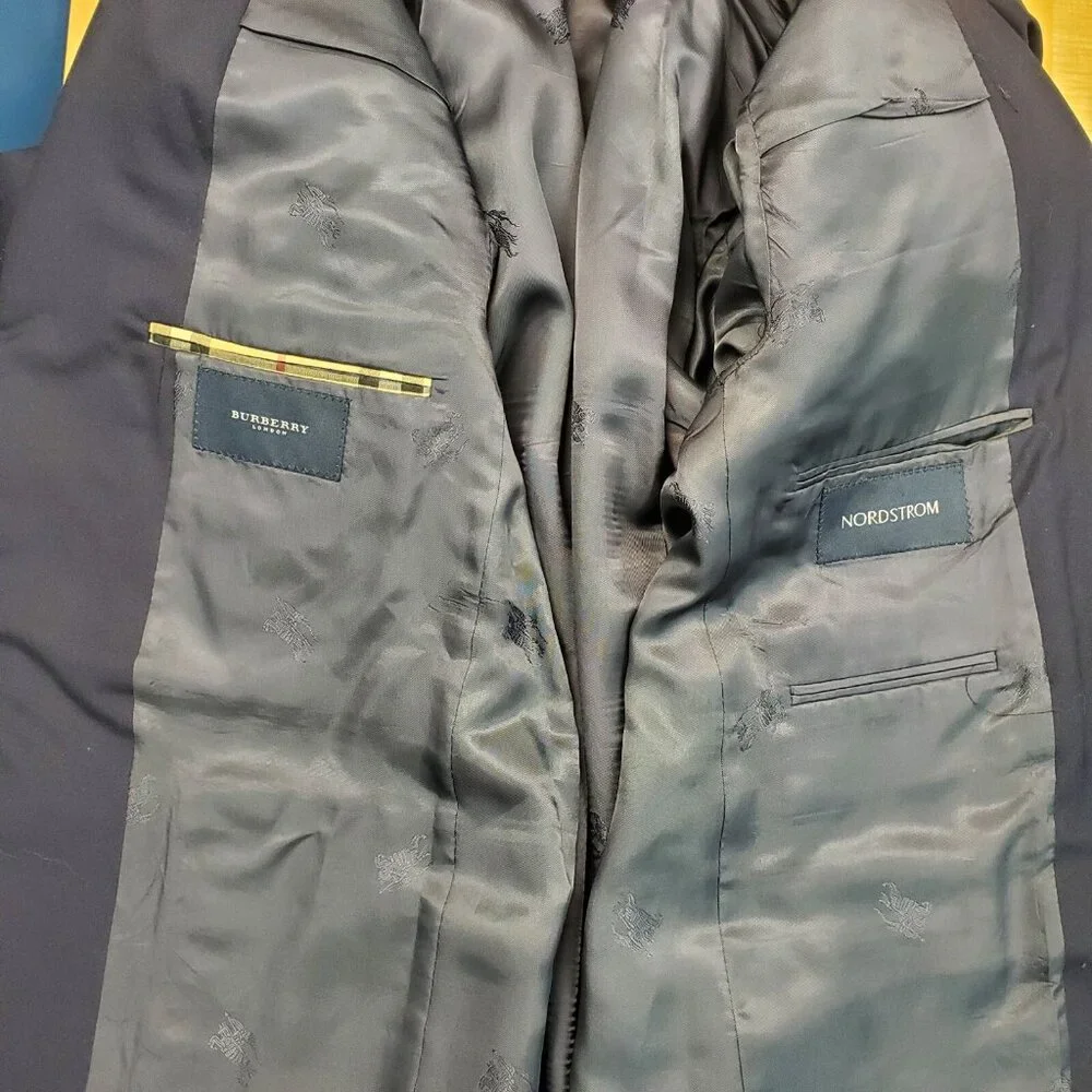Burberry London Bond Street Navy Blazer 42 R 100% Wool Suit Jacket Sport Coat